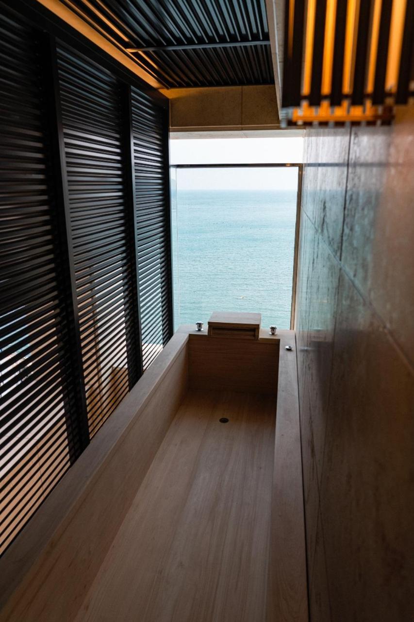 Best Louis Hamilton Hotel Ocean Terrace Busan Esterno foto